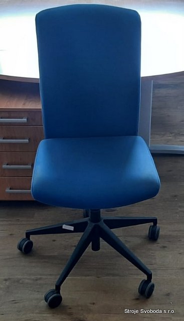 Křeslo kancelářské otočné modré  (2 - Kreslo kancelarske otocne modre 3 kusy.jpg)